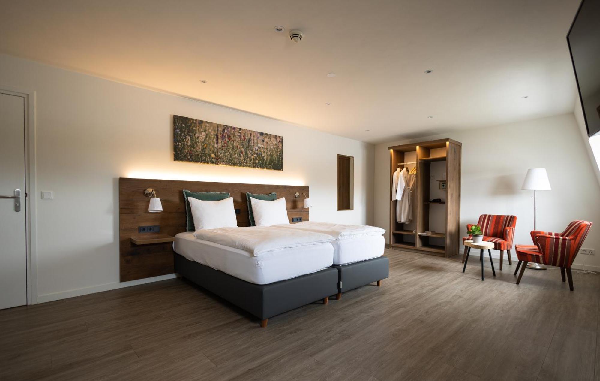 Superior Room with River View,1551296884:JPEG